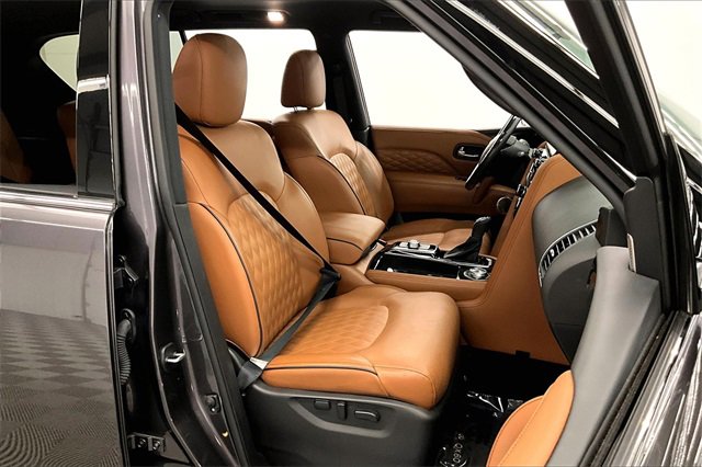 Used 2024 INFINITI QX80 Sensory w/ Cargo Package image 7