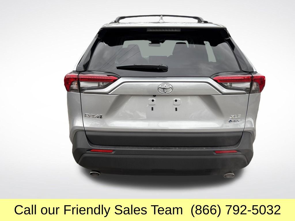 New 2025 Toyota RAV4 XLE w/ Convenience Package image 4