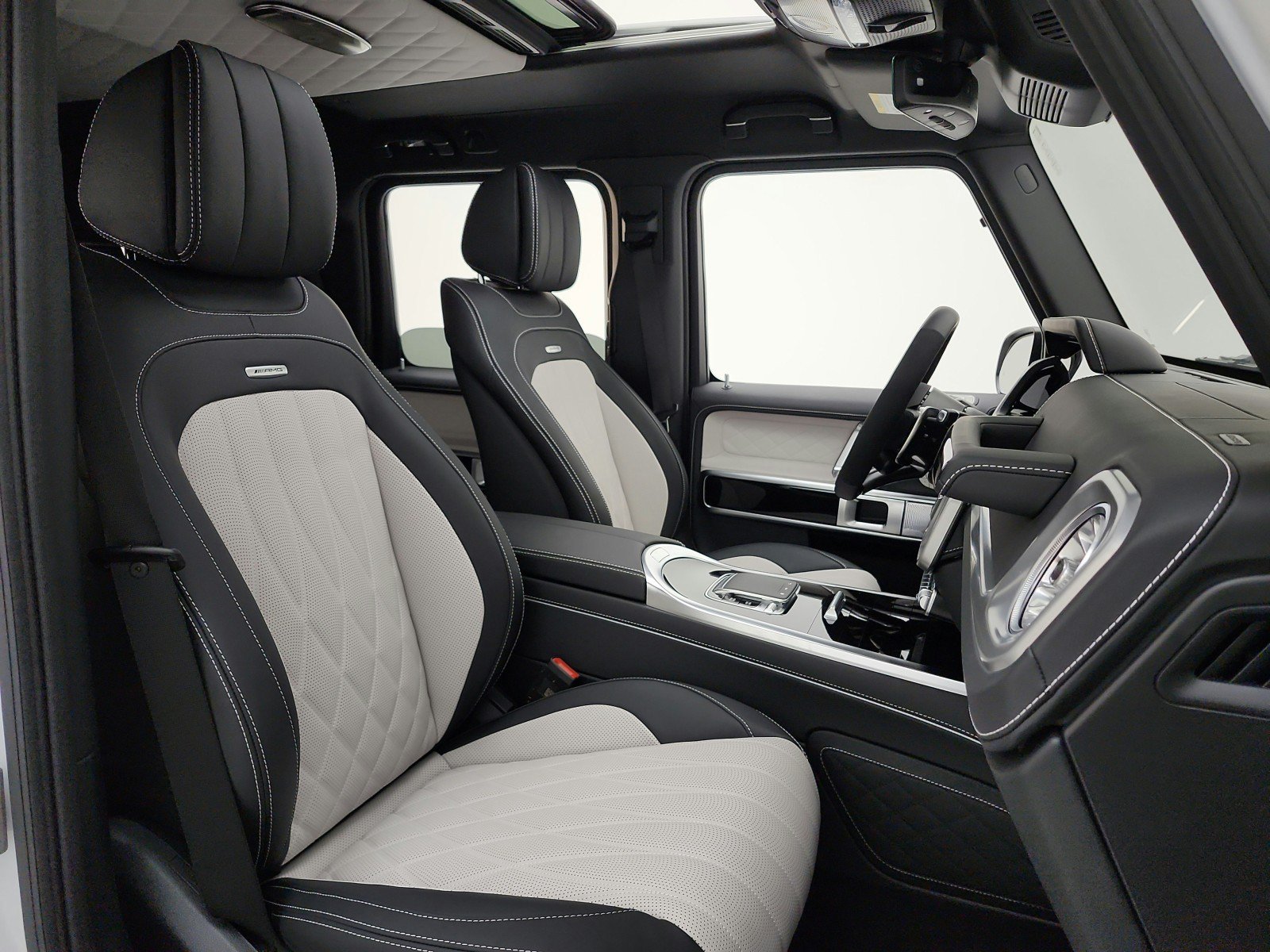 New 2026 Mercedes-Benz G 63 AMG 4MATIC image 14