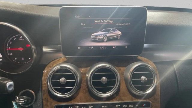 Used 2018 Mercedes-Benz C 300 Sedan image 17