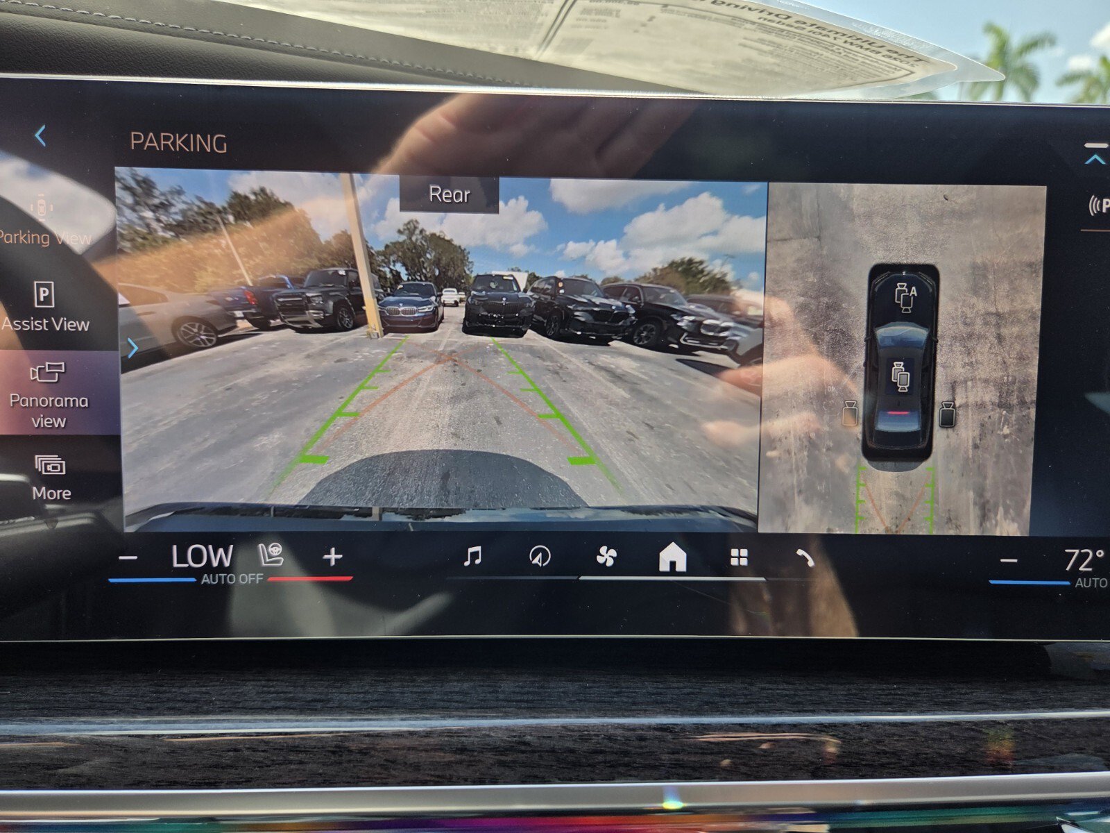 New 2026 BMW 740i RWD image 23