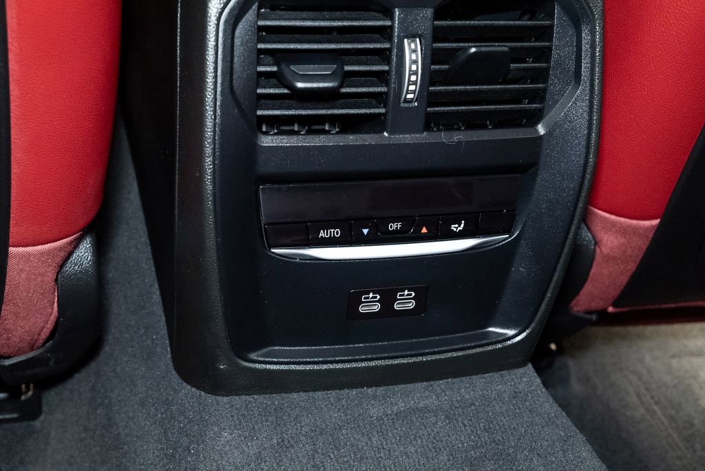 Used 2023 BMW M340i xDrive M340i xDrive w/ Premium Package image 31