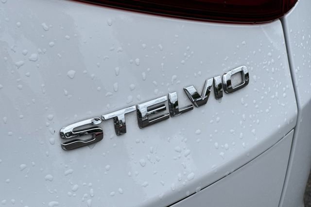 Used 2019 Alfa Romeo Stelvio Ti image 52