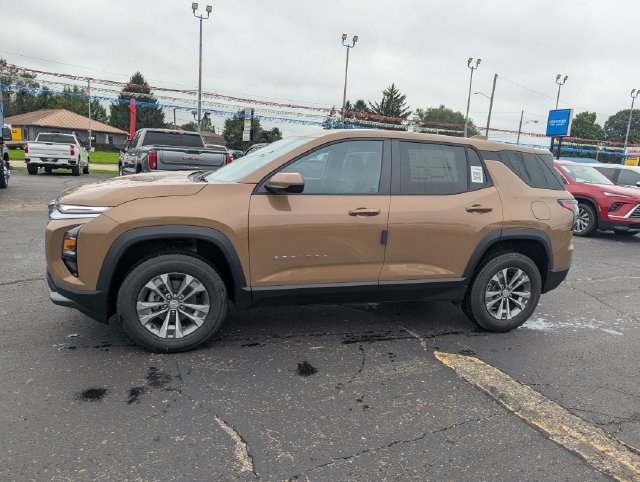 New 2027 Chevrolet Equinox LT w/ Convenience Package II FWD image 4