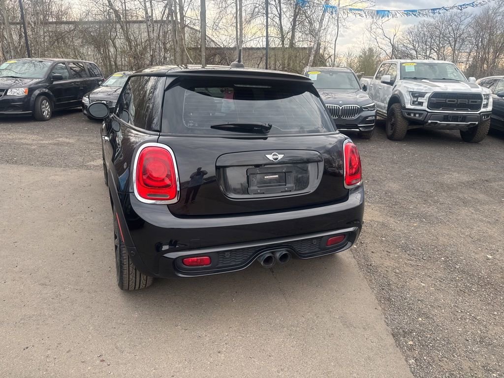 Used 2018 MINI Cooper S image 16