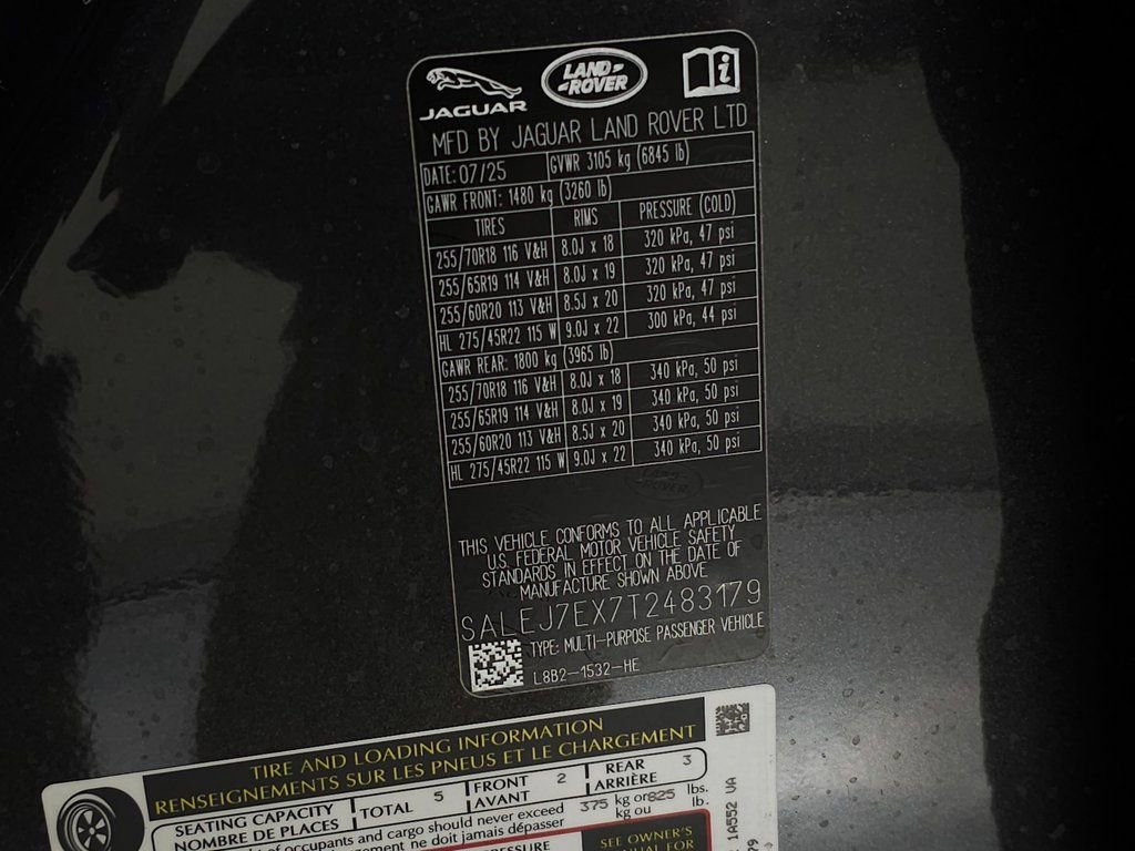 Certified 2026 Land Rover Defender 110 S AWD/4WD image 33