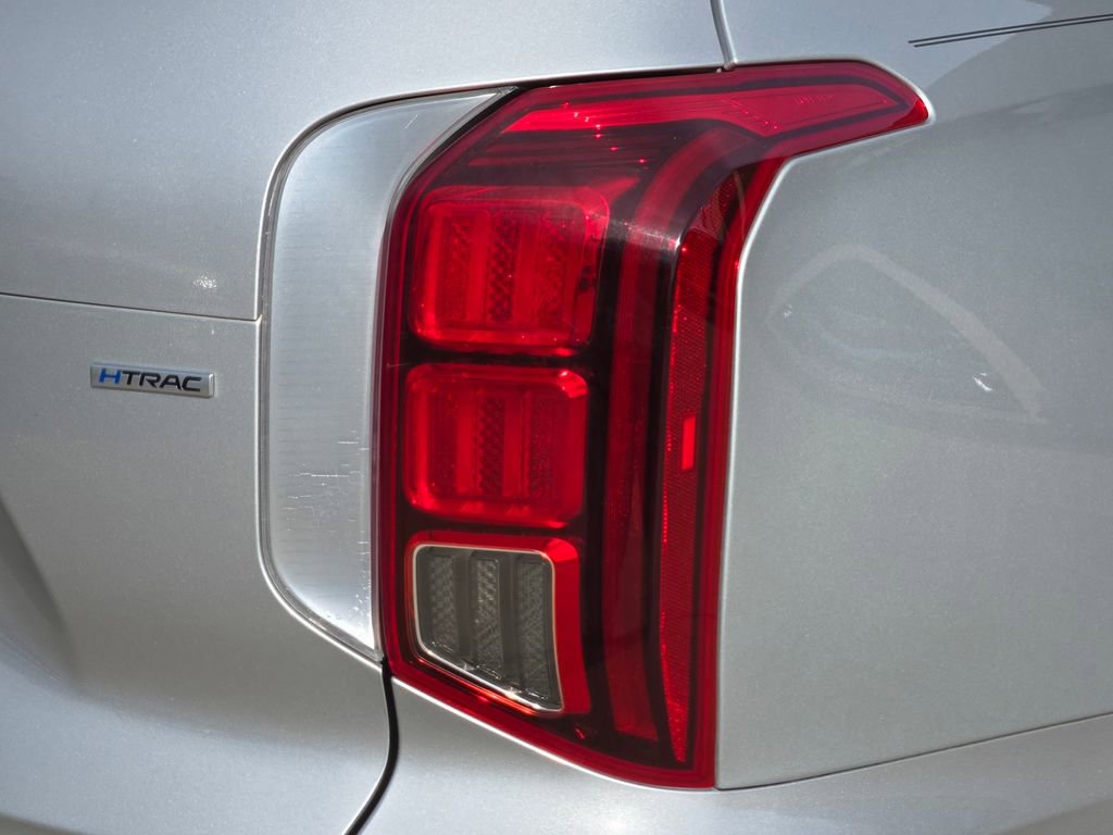 Used 2022 Hyundai Palisade Calligraphy image 6