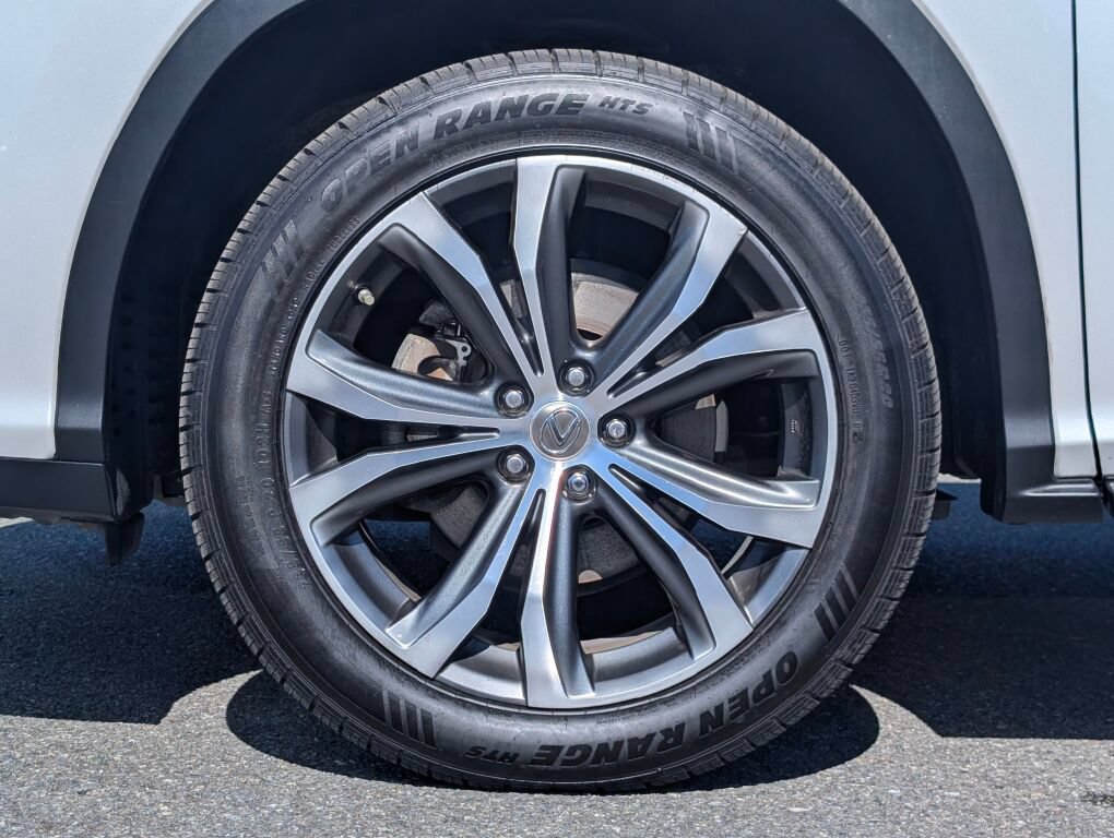 Used 2017 Lexus RX 450h AWD w/ Cold Weather Package image 36