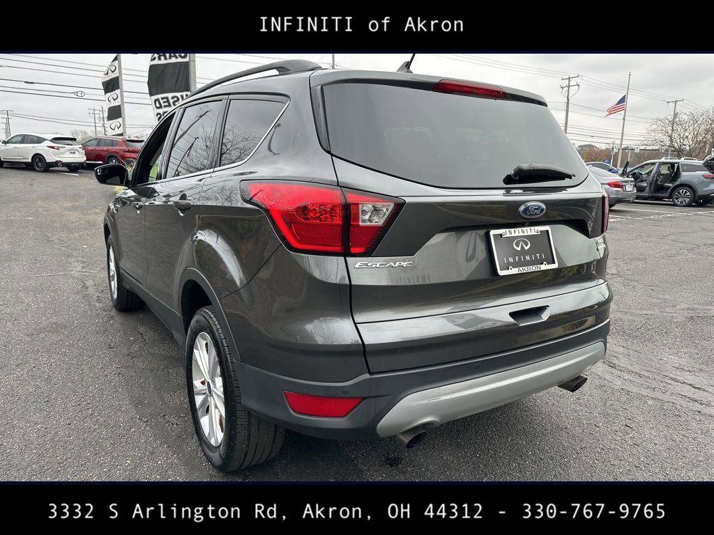 Used 2019 Ford Escape SEL image 10
