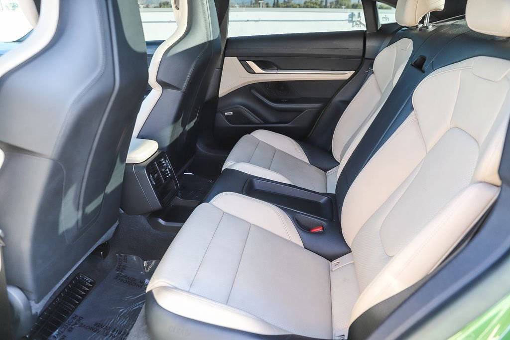 Used 2023 Porsche Taycan GTS image 26