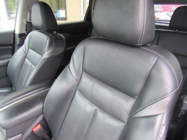 Used 2018 Nissan Murano Platinum w/ Cargo Package AWD/4WD image 12
