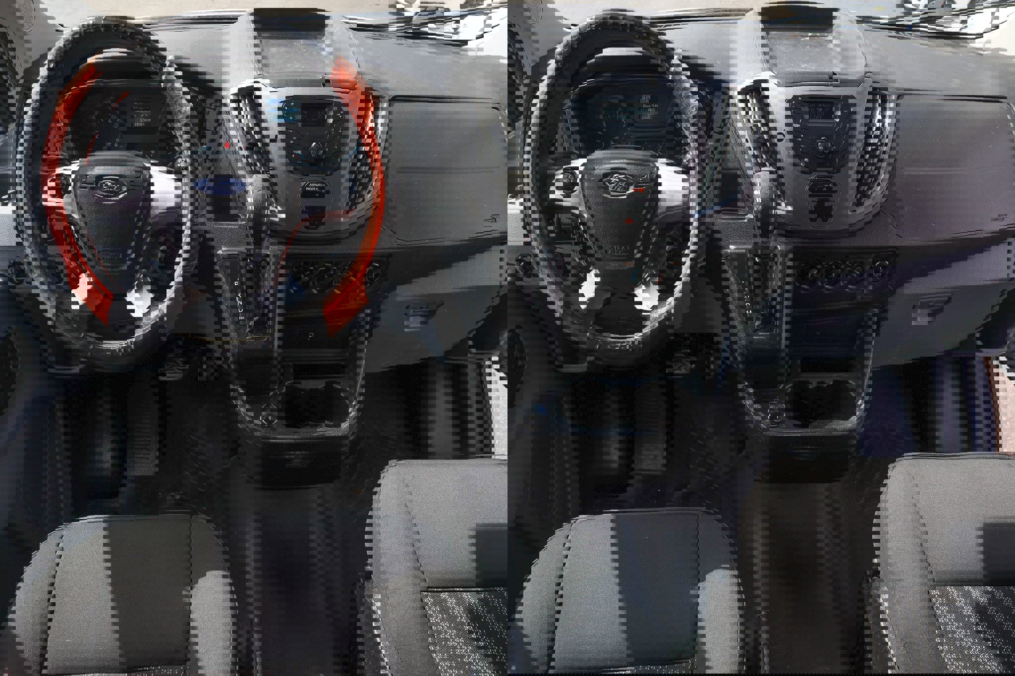 Used 2018 Ford Transit 250 130 Low Roof w/ Exterior Upgrade Package image 2