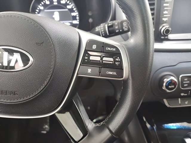 Used 2019 Kia Sorento SX image 30