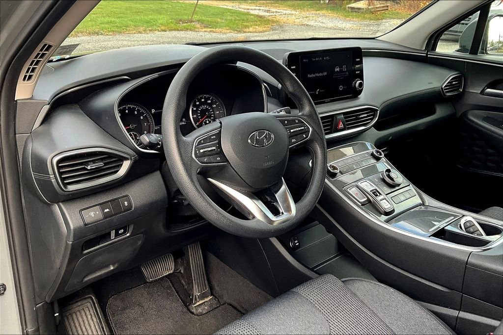 Used 2022 Hyundai Santa Fe SEL image 13