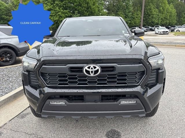 Used 2025 Toyota Tacoma TRD Off-Road AWD/4WD image 3