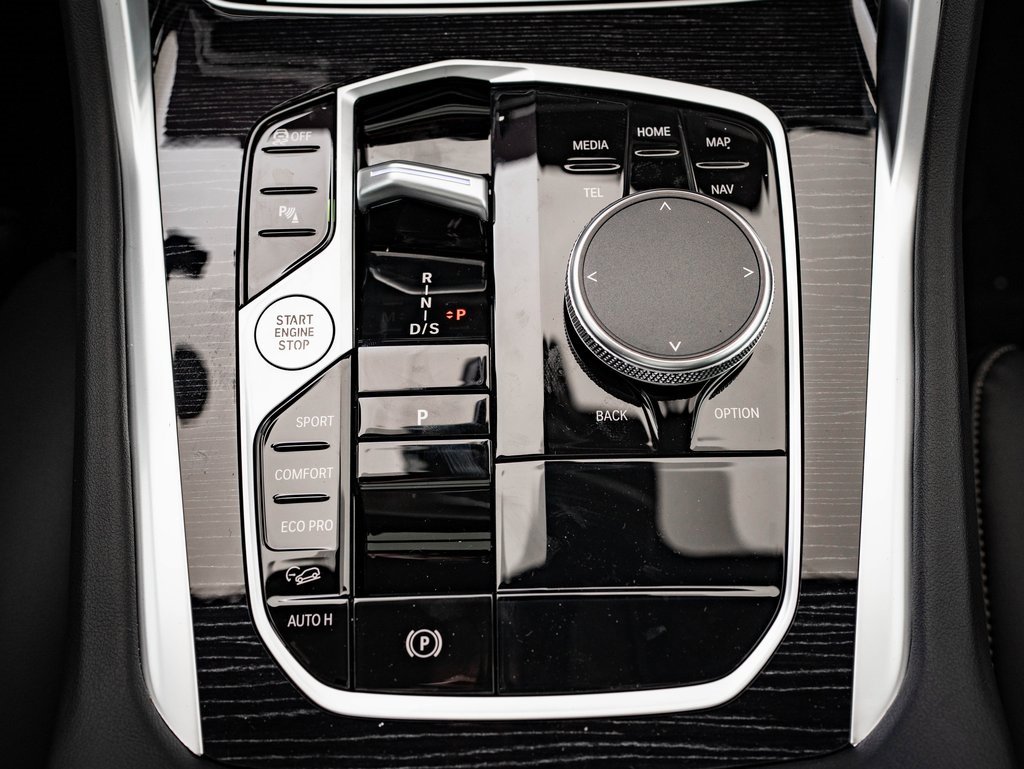 New 2026 BMW X6 xDrive40i w/ Climate Comfort Package image 41