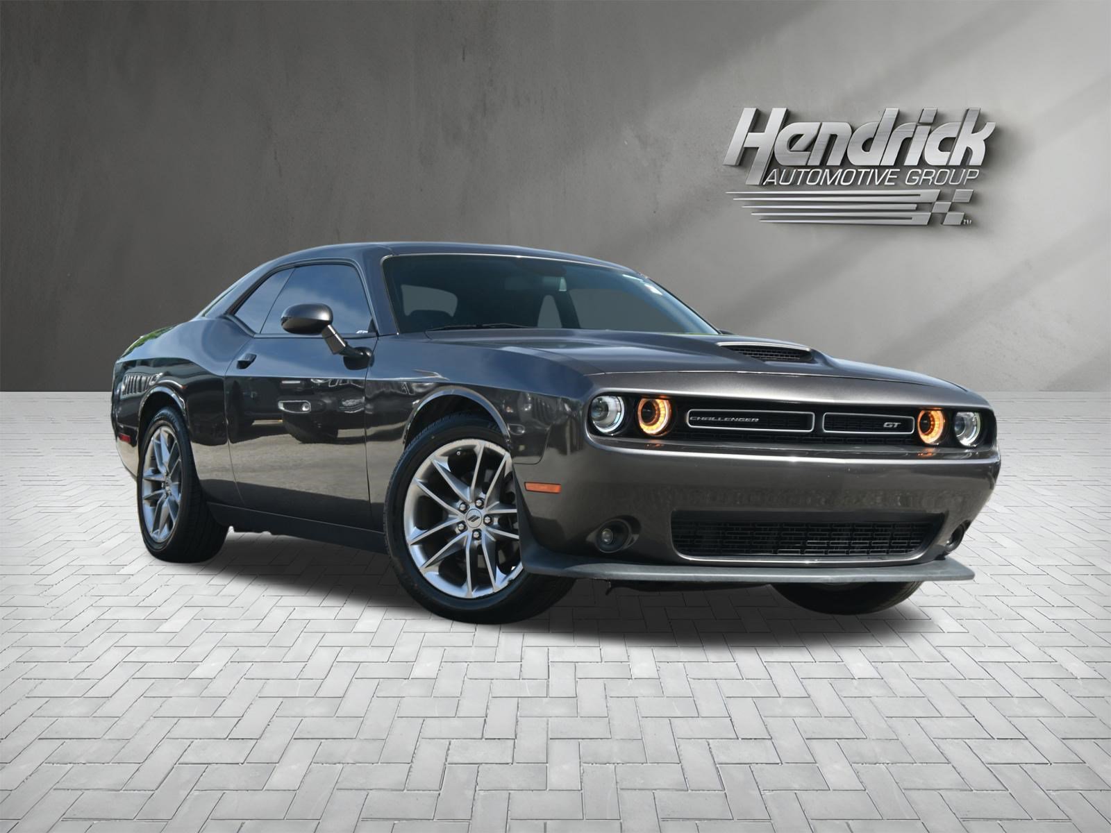 Used 2022 Dodge Challenger GT image 2