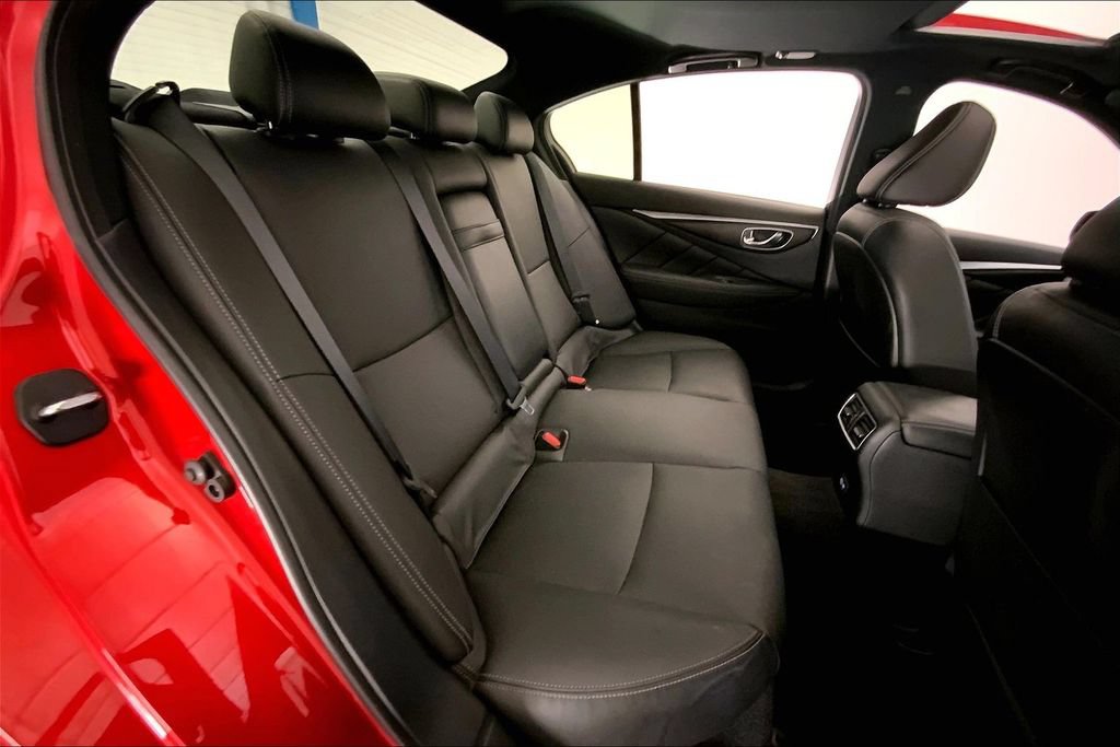 Used 2021 INFINITI Q50 Sensory w/ All Weather Package AWD/4WD image 15