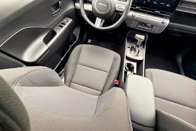 New 2026 Hyundai Kona SEL Sport AWD/4WD image 10