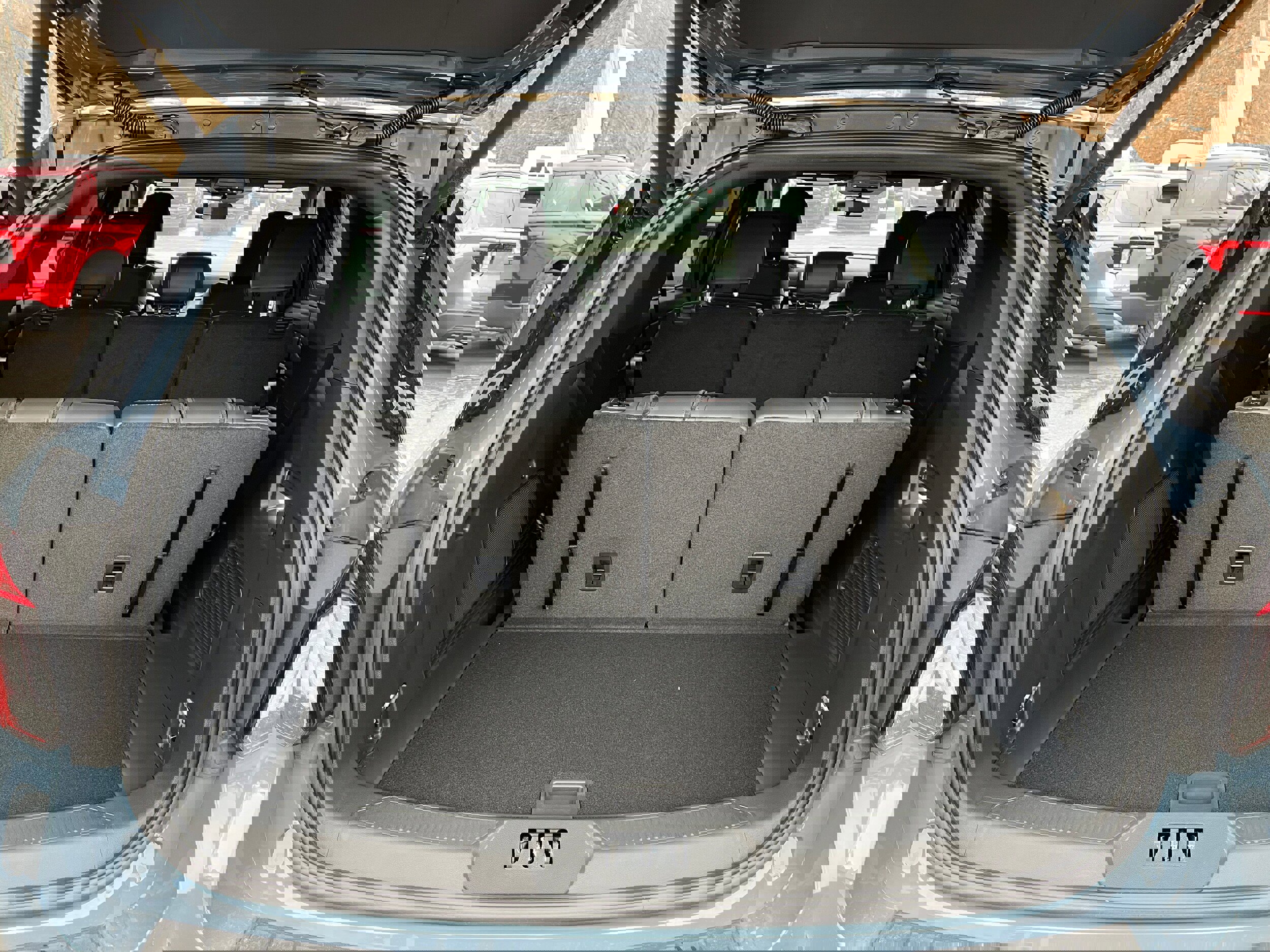 New 2026 Ford Explorer ST-Line w/ ST-Line Street Pack image 14