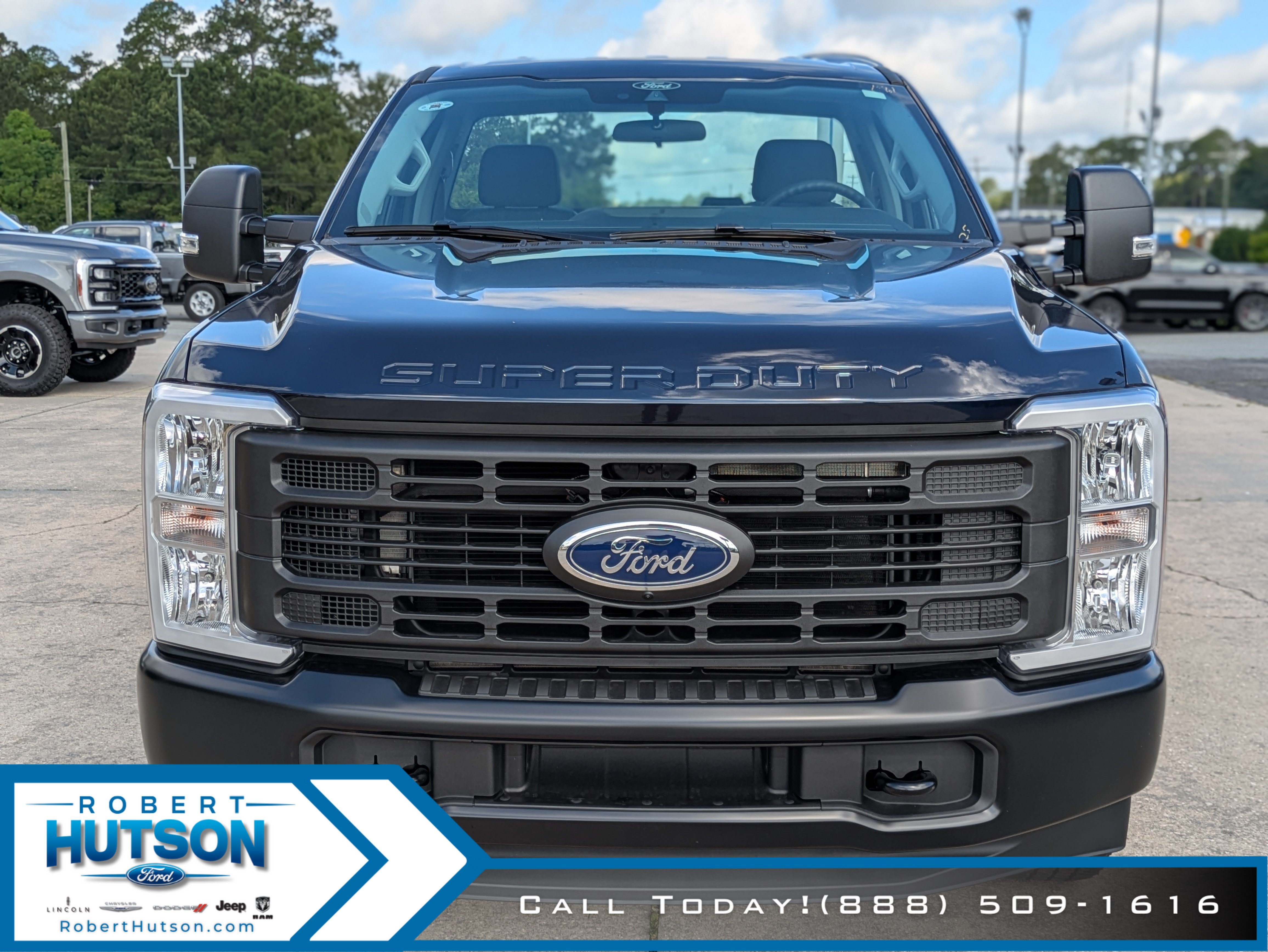 New 2025 Ford F350 XL w/ 360-Degree Camera Package RWD image 3