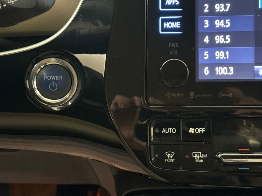 Used 2016 Toyota Prius Four image 32
