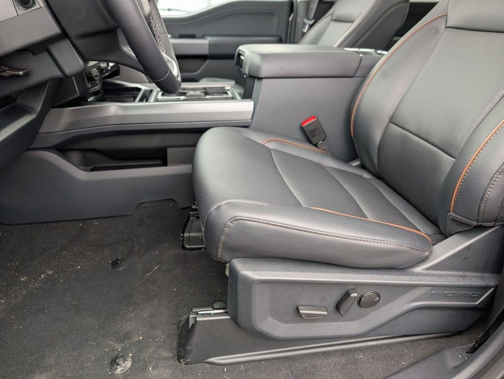 New 2026 Ford F250 Lariat w/ Tremor Off-Road Package image 25
