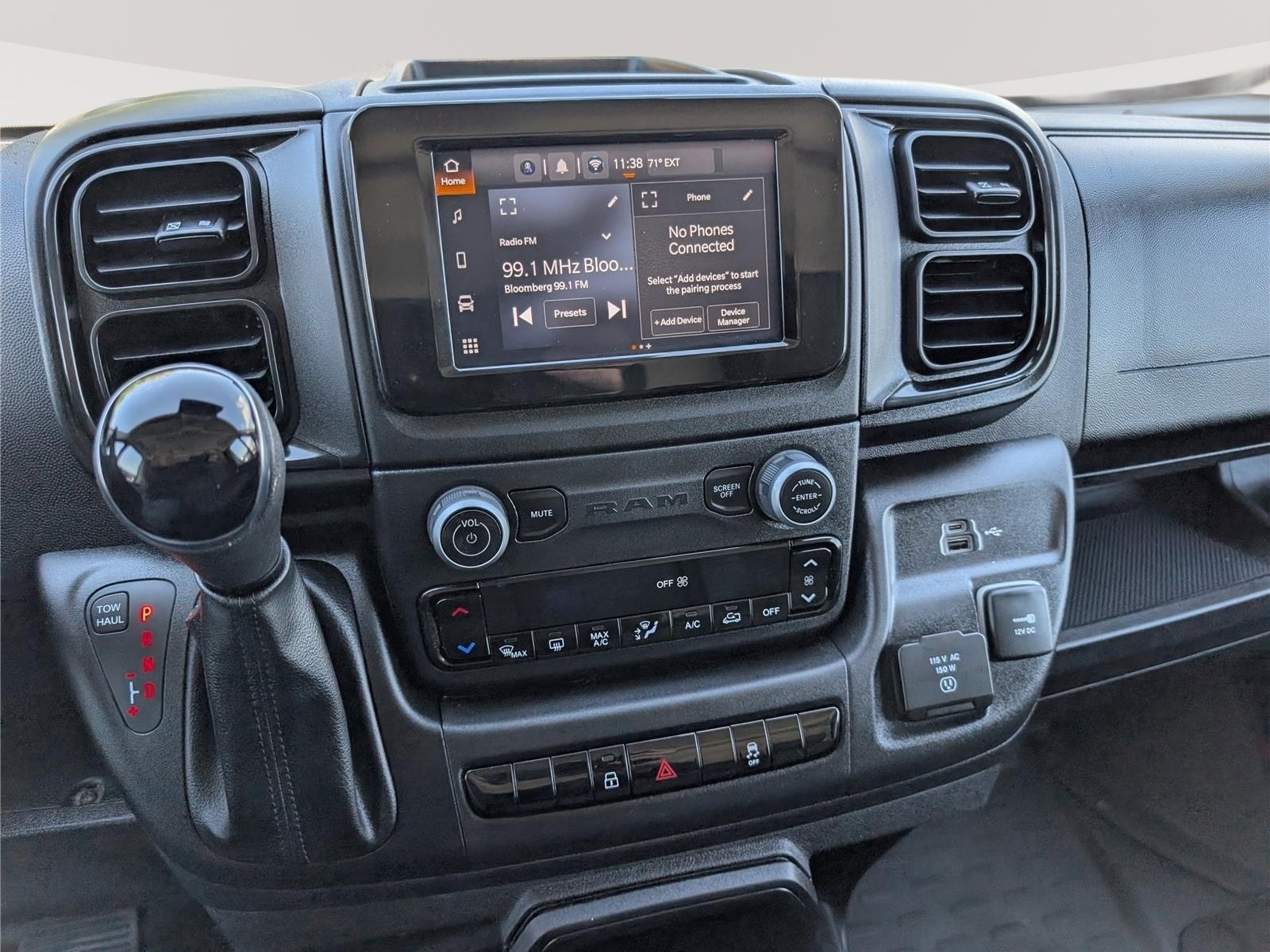 Used 2024 RAM ProMaster 2500 w/ Convenience Group FWD image 21