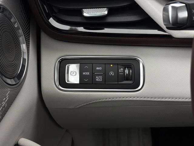 New 2026 Buick Enclave Avenir image 25