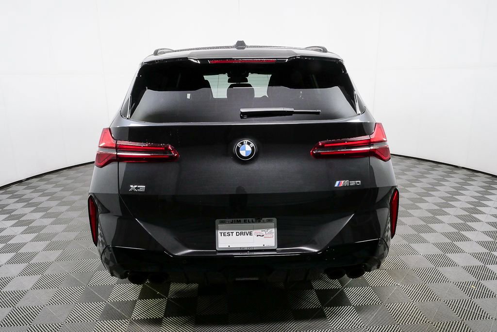 Used 2025 BMW X3 M50 w/ Premium Package image 27