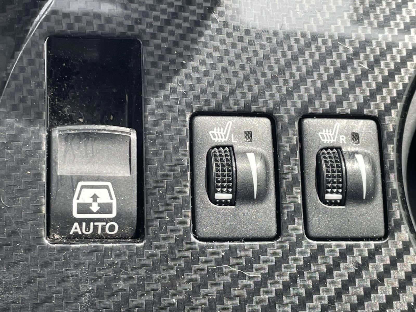 Used 2020 Toyota 4Runner Venture AWD/4WD image 23