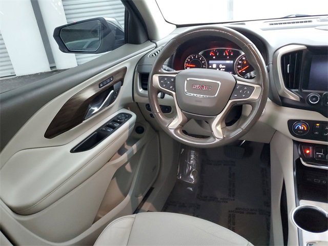 Used 2020 GMC Terrain Denali w/ Denali Premium Package image 15