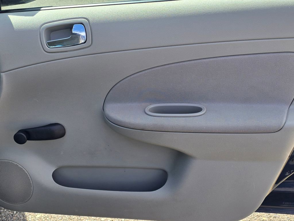 Used 2010 Chevrolet Cobalt Sedan image 20