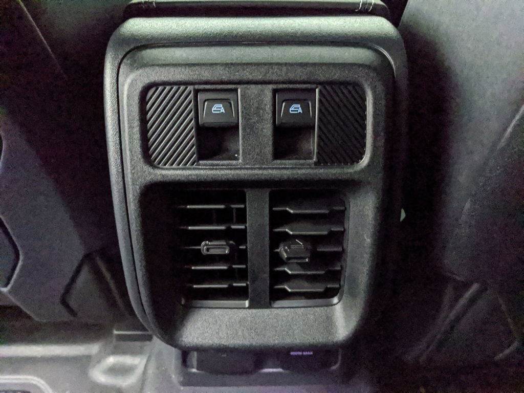 New 2025 Ford Bronco Big Bend w/ Black Diamond Package image 20