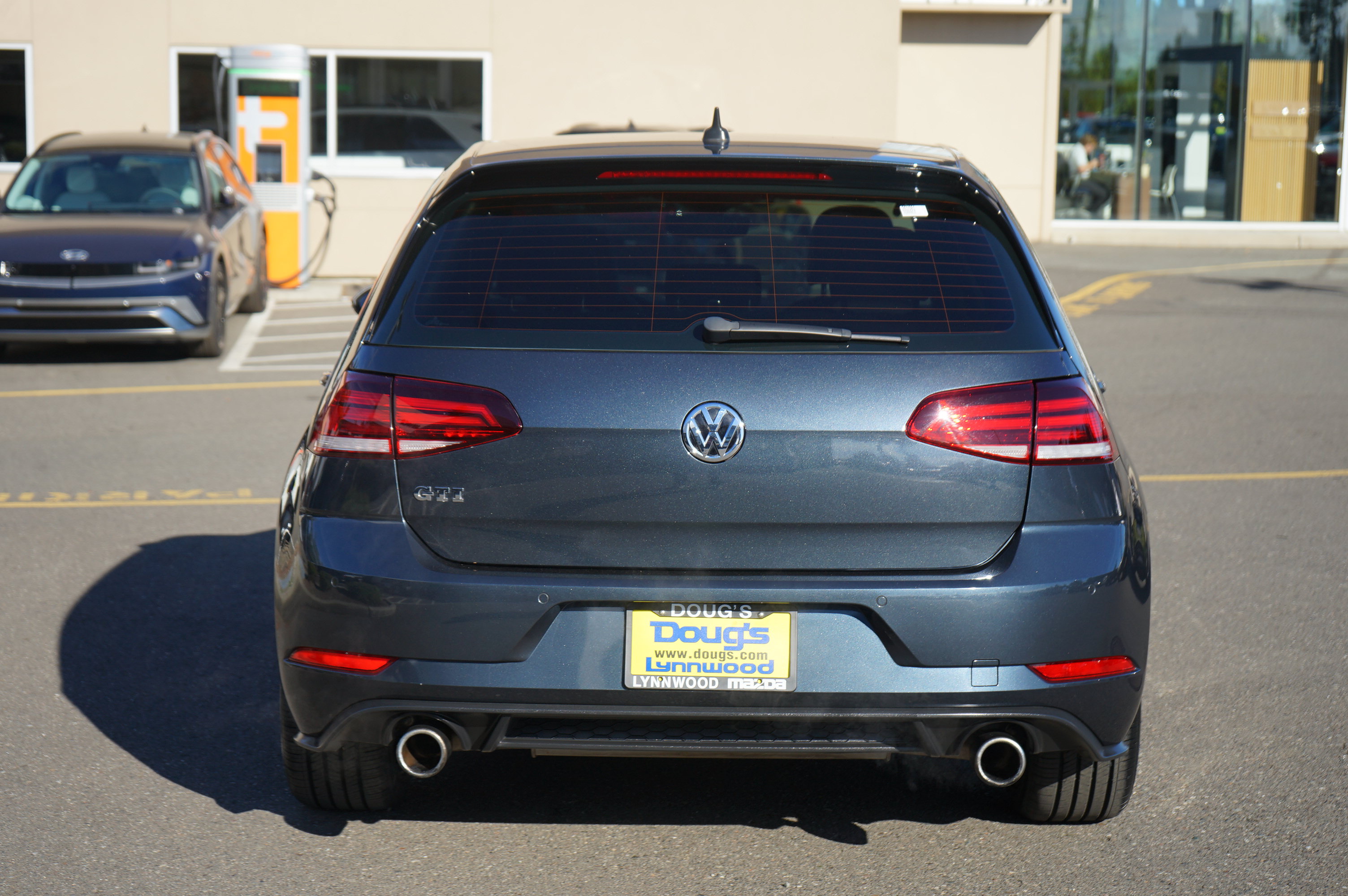 Used 2018 Volkswagen GTI Autobahn FWD image 4