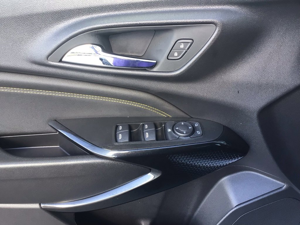 New 2025 Chevrolet Trax ACTIV w/ Driver Confidence Package image 14