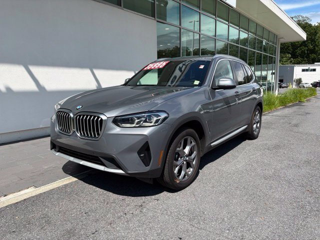 Used 2023 BMW X3 xDrive30i w/ Premium Package AWD/4WD image 3