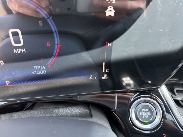 New 2026 Chevrolet Trax RS w/ Sunroof Package FWD image 16