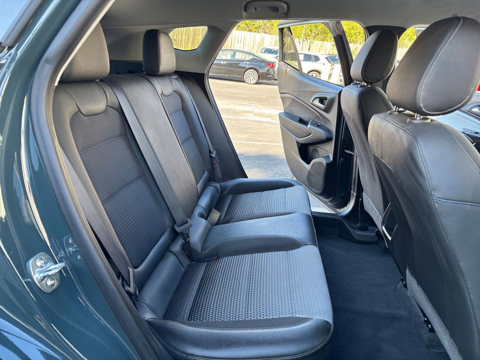 Used 2025 Chevrolet Trax LT image 20