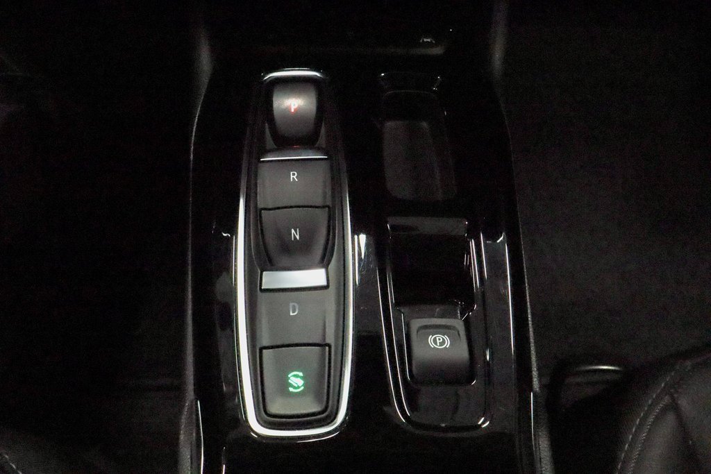 Used 2023 Chevrolet Bolt EUV Premier w/ Sun & Sound Package image 33