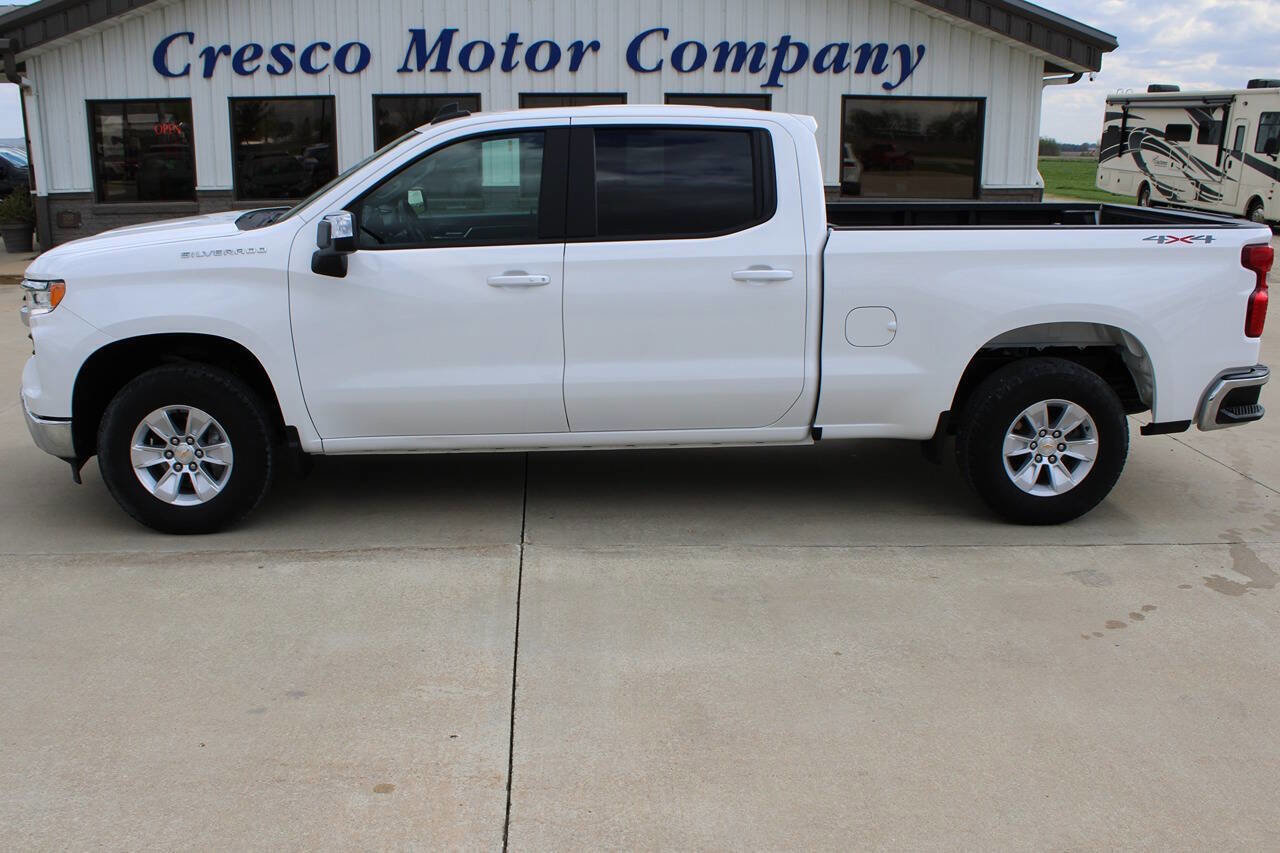 Used 2025 Chevrolet Silverado 1500 LT w/ Work Truck Package AWD/4WD image 8