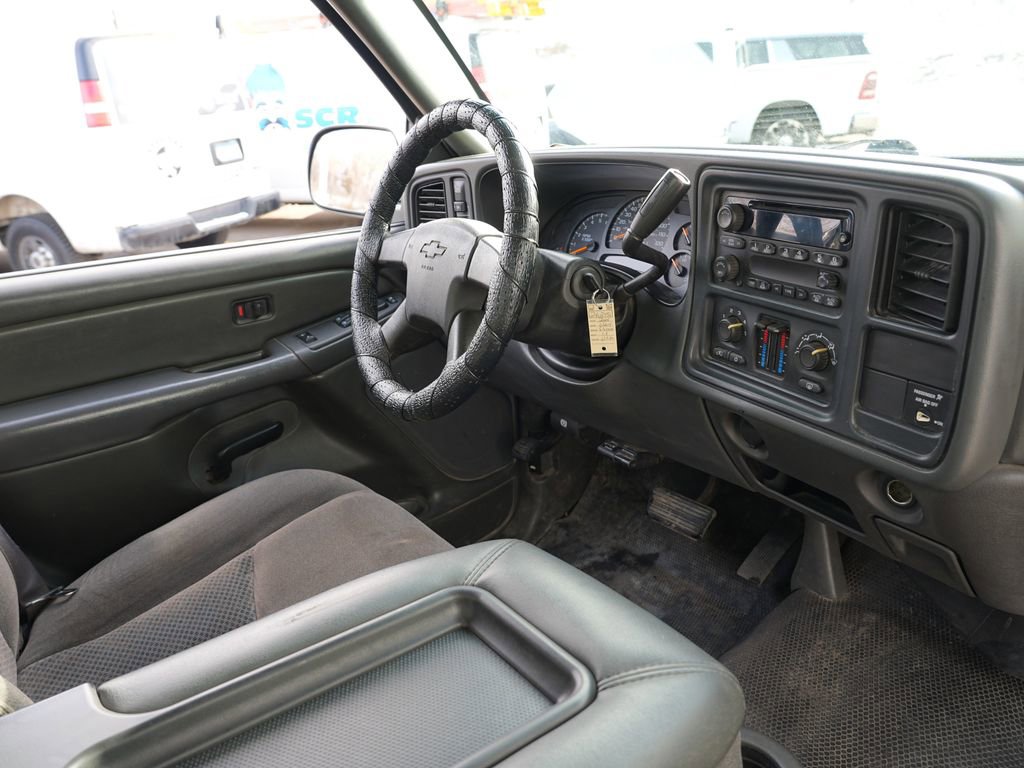 Used 2006 Chevrolet Silverado 2500 LT image 23