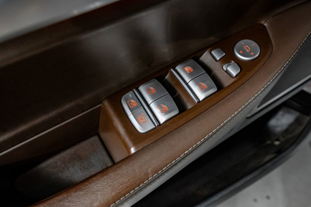 Used 2017 BMW 740i xDrive image 34