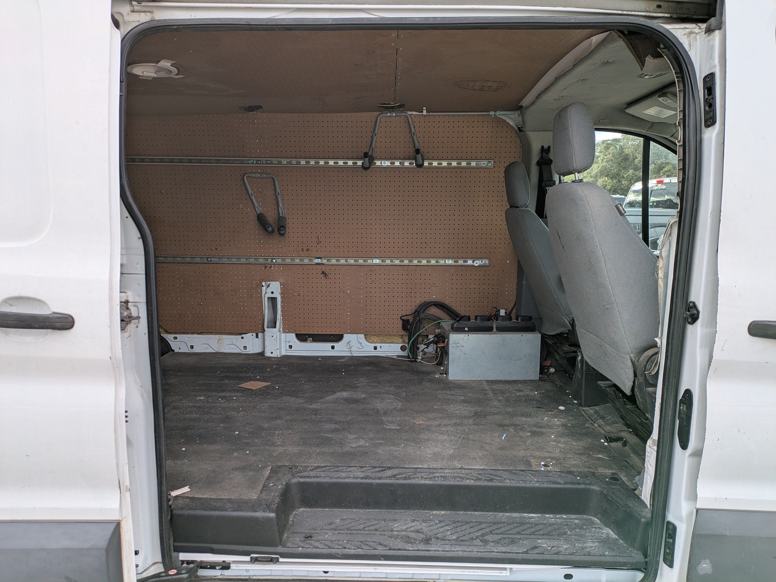 Used 2015 Ford Transit 350 148 Low Roof RWD image 13