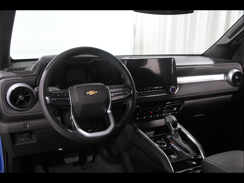 Certified 2024 Chevrolet Colorado LT w/ LT Convenience Package II AWD/4WD image 6