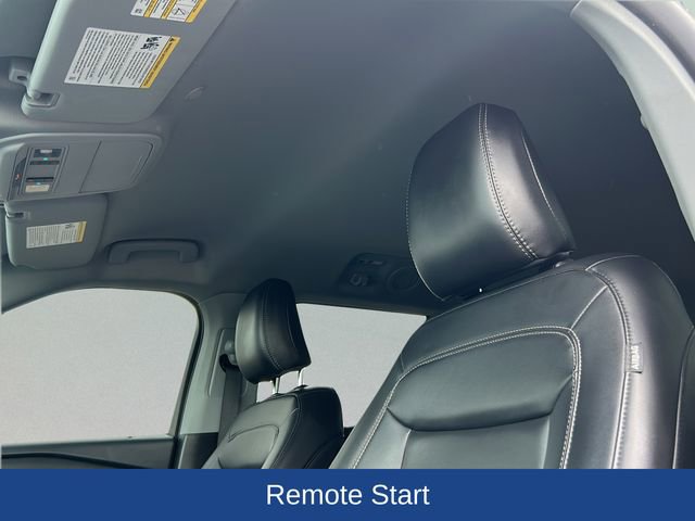 Used 2023 Ford Explorer XLT w/ Equipment Group 202A AWD/4WD image 12