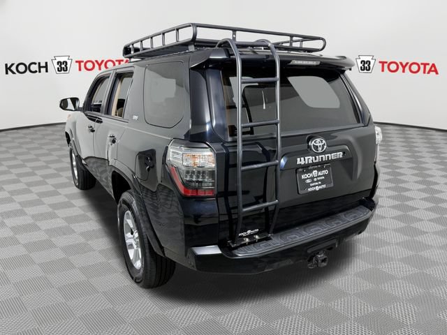 Used 2019 Toyota 4Runner SR5 AWD/4WD image 6