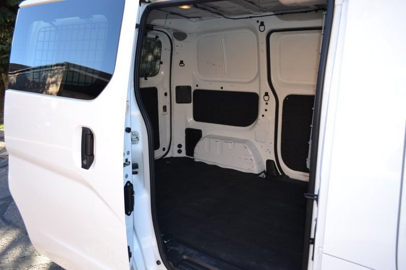 Used 2021 Nissan NV200 S w/ Sliding Door Glass Package FWD image 32