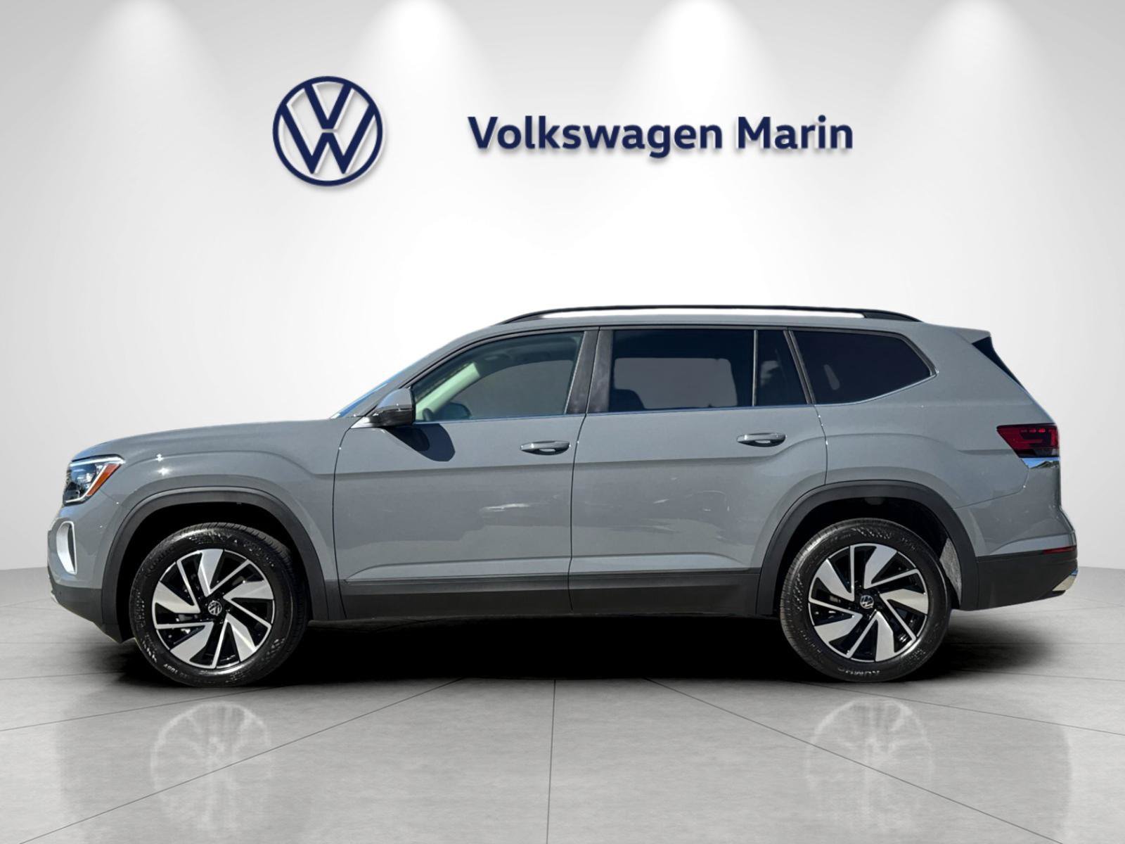 New 2026 Volkswagen Atlas SE AWD/4WD image 2
