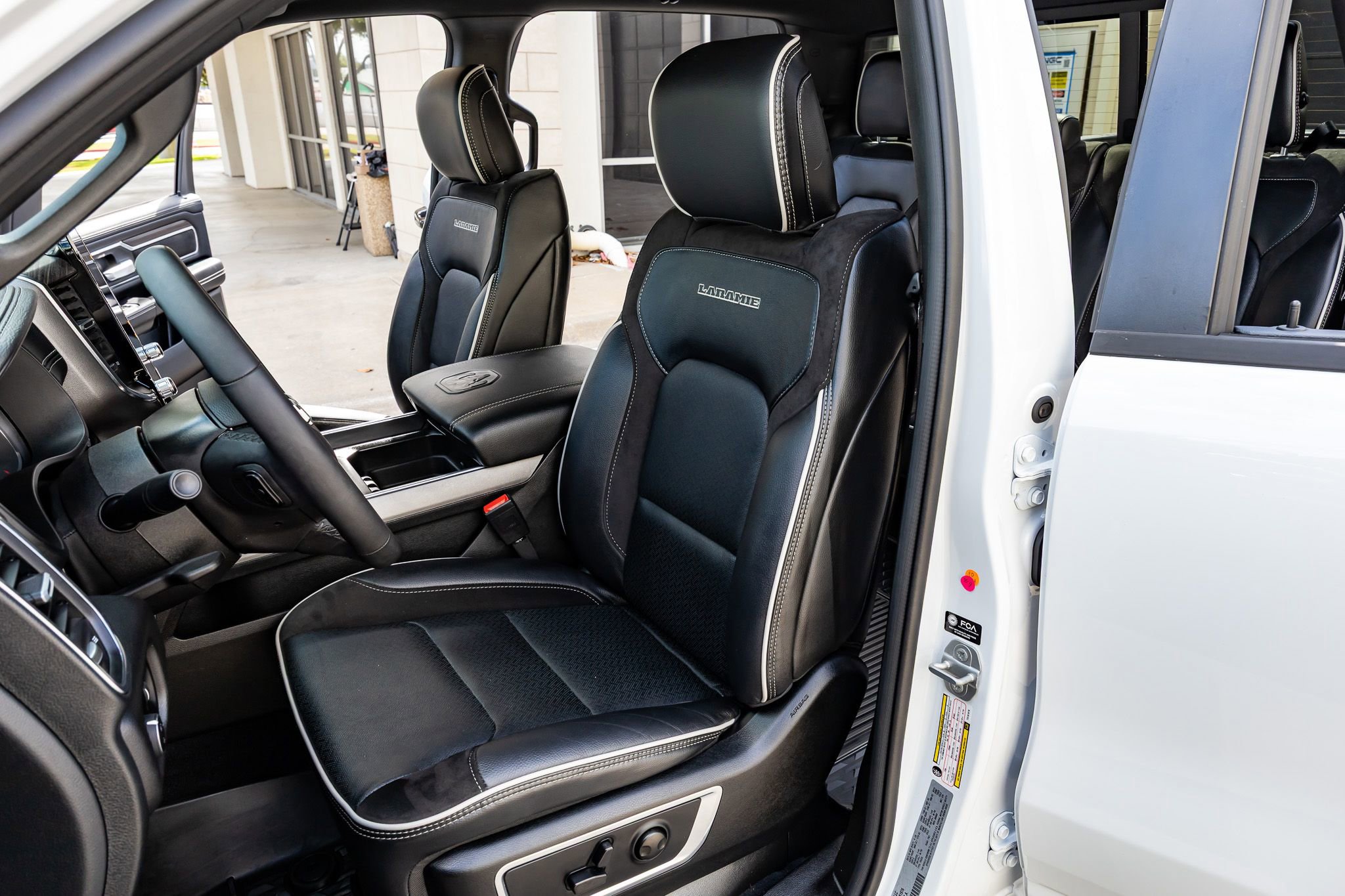 Used 2026 RAM 1500 Laramie w/ Night Edition AWD/4WD image 31